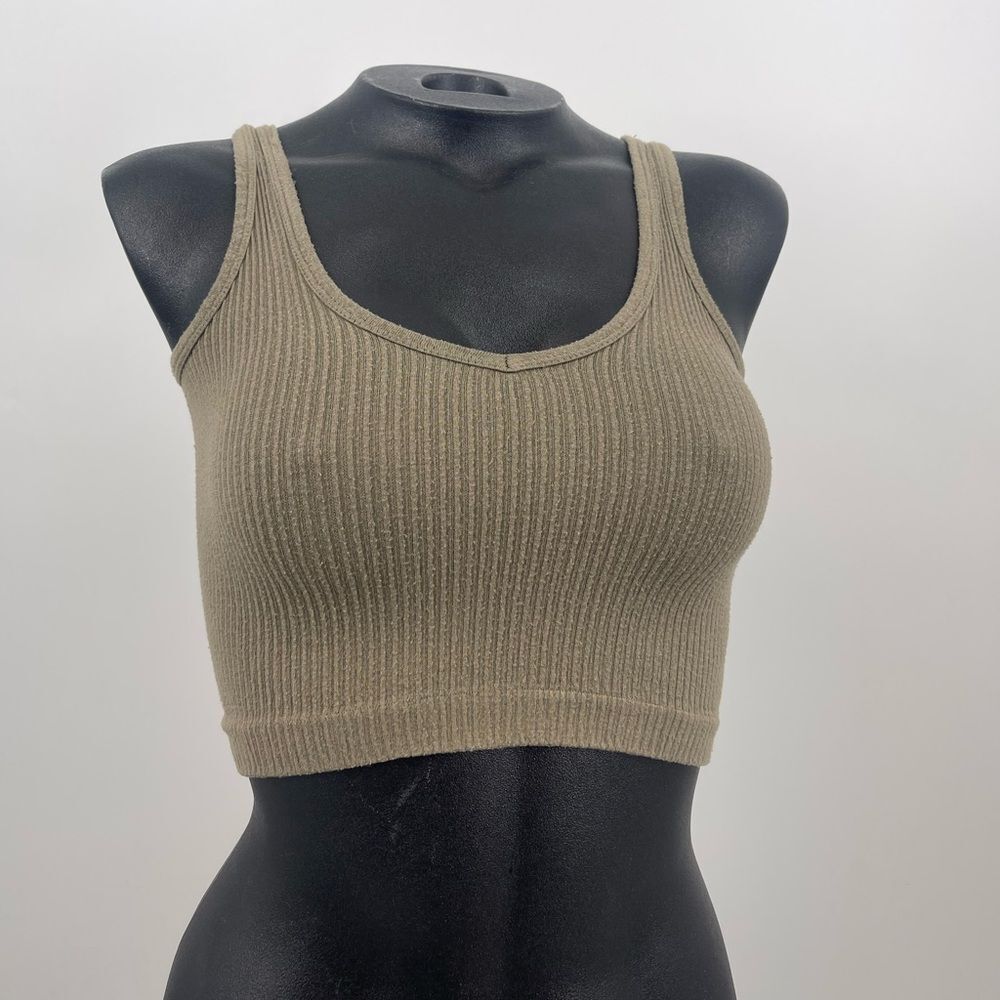 Out from Under cropped tank 🌱